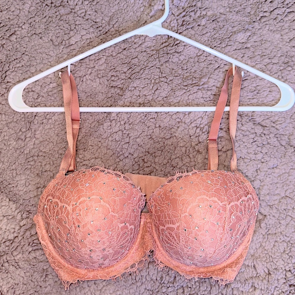 Victoria Secret Bedazzled Bra 34 C